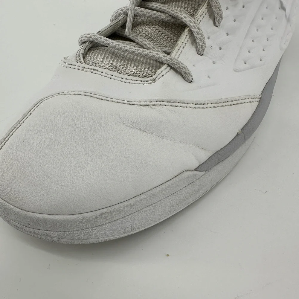 Jordan B. Fly White Wolf Grey Basketball Shoes 881444-003 Mens 13